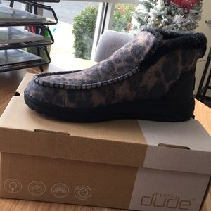 Hey Dude Women's Leopard Print Shoes